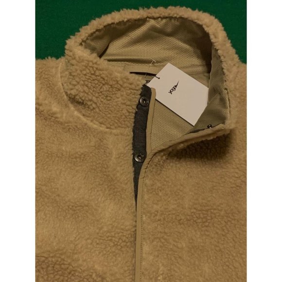 Nike Yoga Therma-Fit Sherpa Fleece Pullover Training Sweatshirt DD2182-247 Khaki - Picture 9 of 11